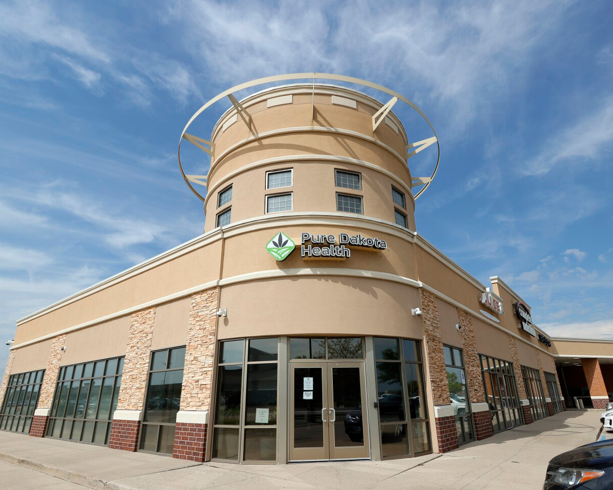 Exterior view of Pure Dakota Health of Fargo